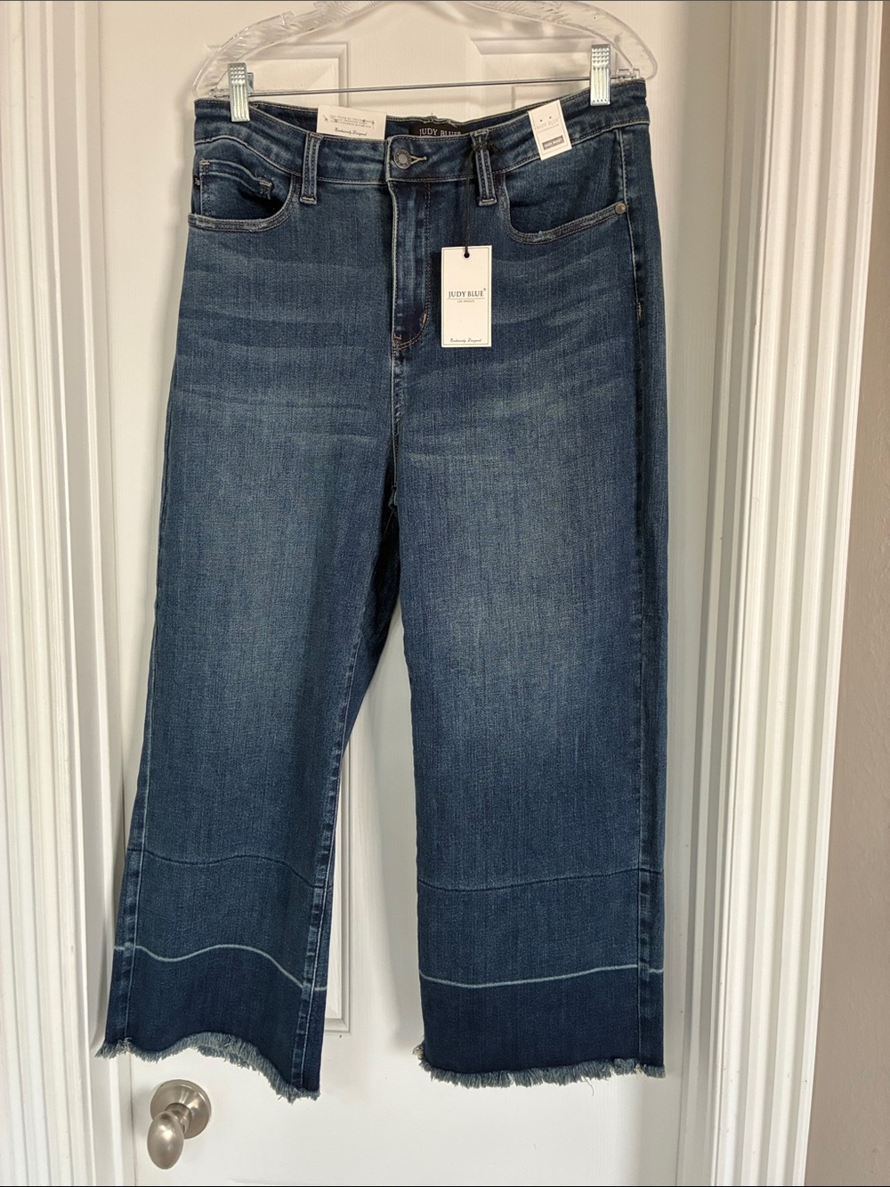 Judy Blue Dark Blue Wide Leg Cropped Jeans